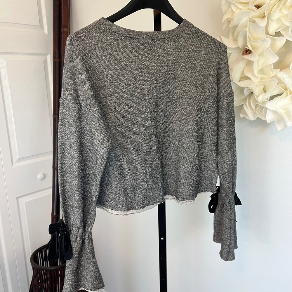 Derek Heart Crop Top Shirt with Bow Gathered Sleeves Size Medium